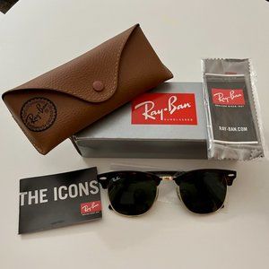 New Ray Ban Clubmaster Classic Sunglasses (Color: Tortoise/Green)